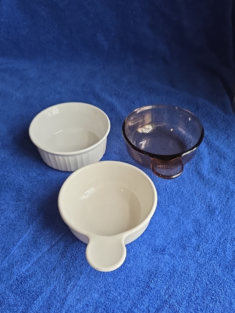 BEST OFFER- Three Single Serve Dishes